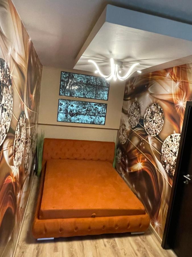 Mox Downtown Apartman Debrecen Buitenkant foto