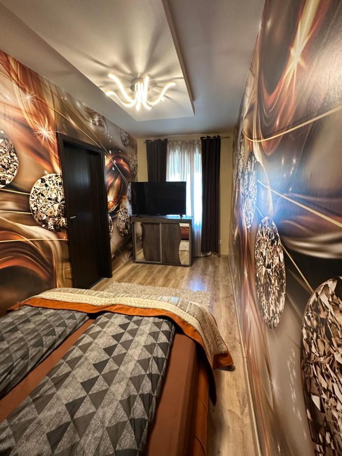 Mox Downtown Apartman Debrecen Buitenkant foto