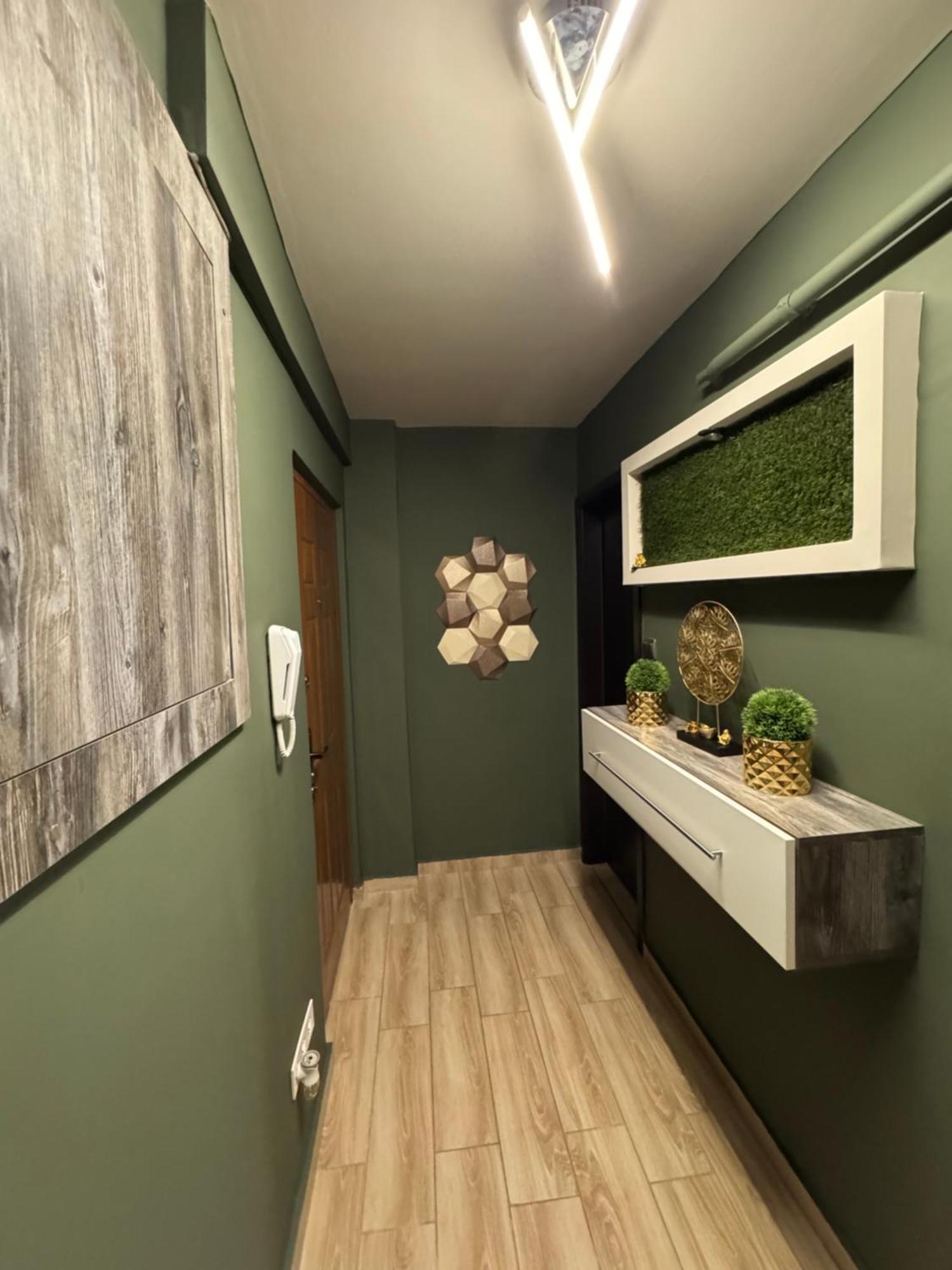 Mox Downtown Apartman Debrecen Buitenkant foto