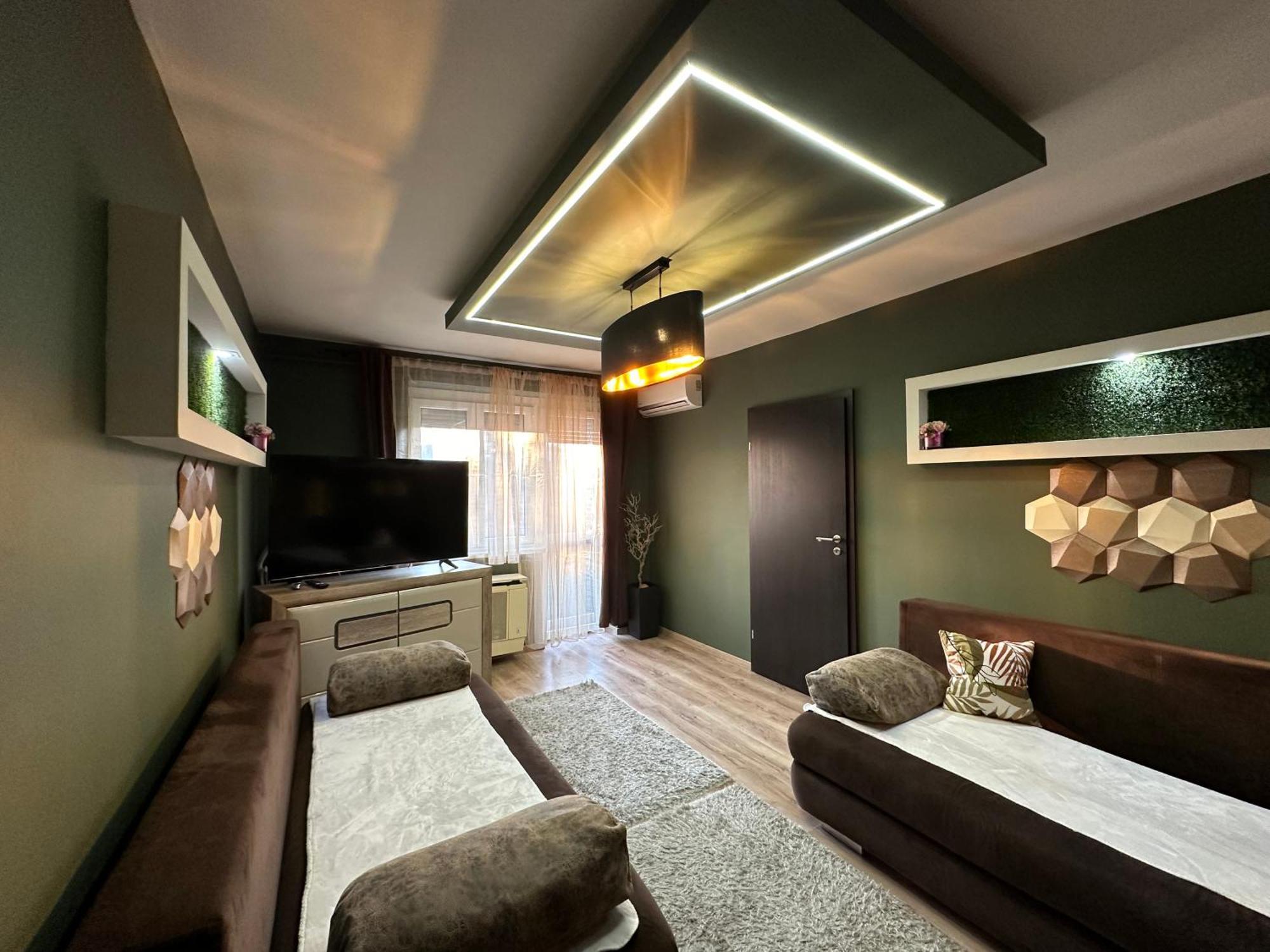 Mox Downtown Apartman Debrecen Buitenkant foto